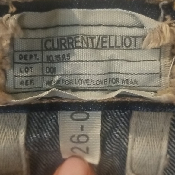 CURRENT/ELLIOTT boyfriend jean size 30 - Picture 3 of 8